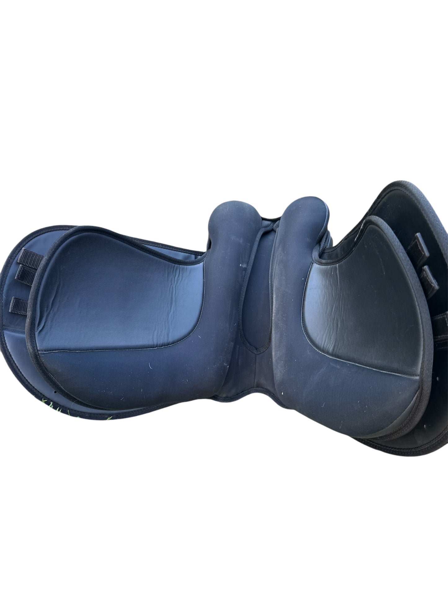 Black Silver Fox All Purpose Saddle 16”