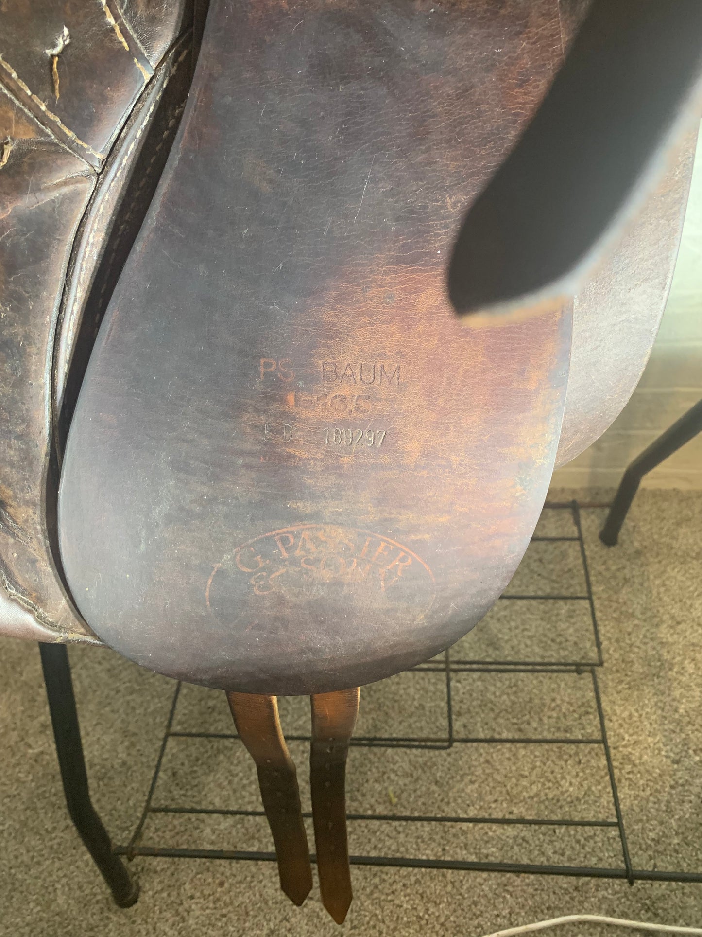 16" Vintage Passier Dressage Saddle Model 189297