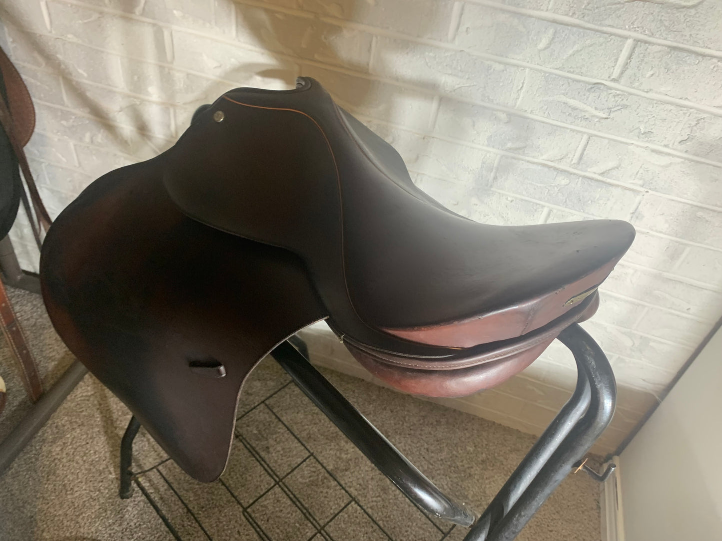 15.5" Crosby All Purpose Saddle- The Lexington TC